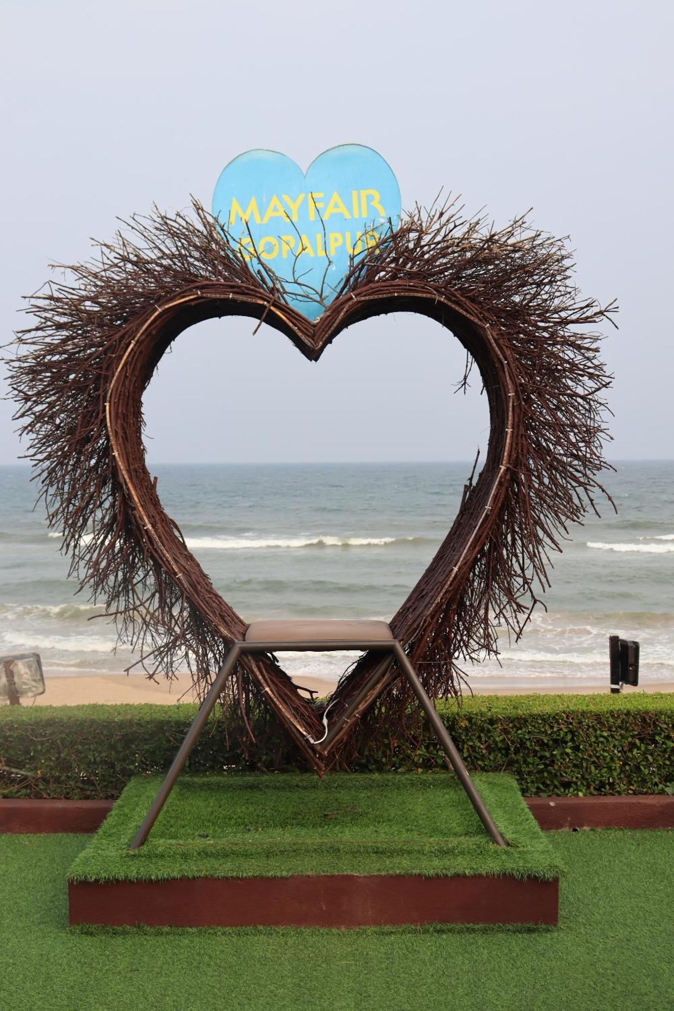 Mayfair Palm Beach Resort Gopālpur Zewnętrze zdjęcie